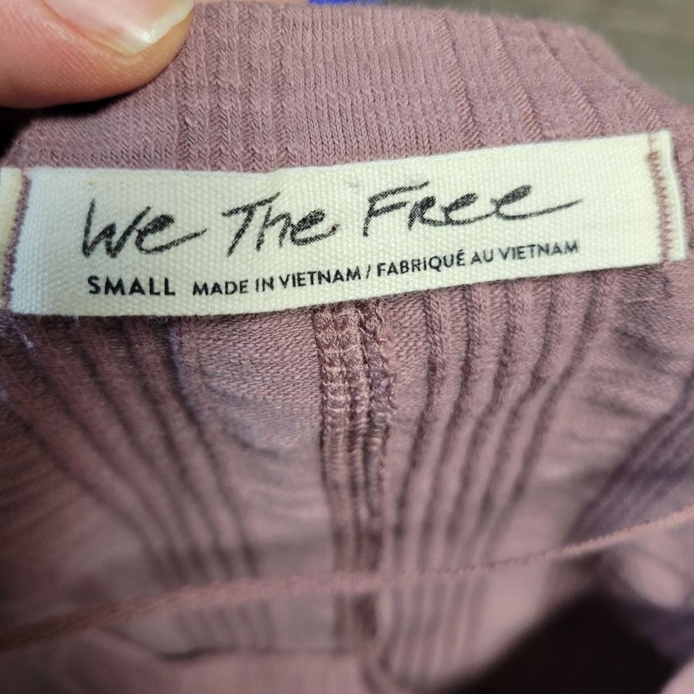We The Free Stretchy Long Sleeve Shirt Tie Dye Sleeve Size Small - Picture 2 of 4